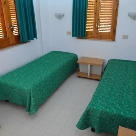 Hotel Hotiday Village Taormina Letojanni