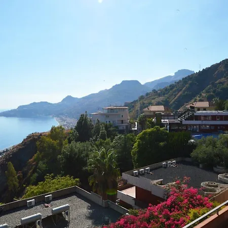 Hotiday Village Taormina Hotel Letojanni
